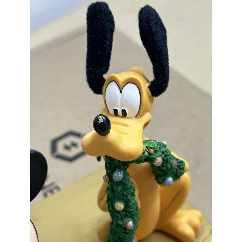 Disney Mickey Mouse & Pluto Garland Christmas Stocking Holder Hanger Vintage